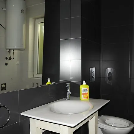 Appartement Rekord Hostel *